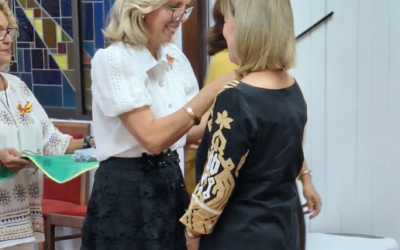 Entrega de medalla Damas de Loreto