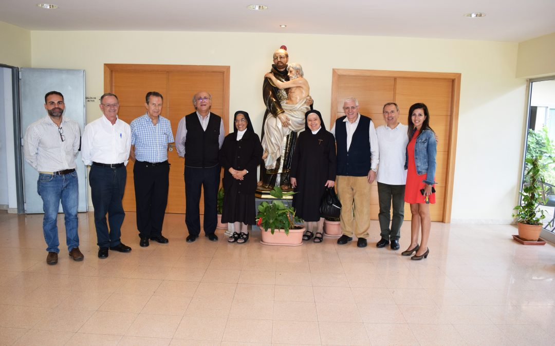 Recibimos la visita de una Delegación de Hnos. de San Juan de Dios y de Hnas. Carmelitas