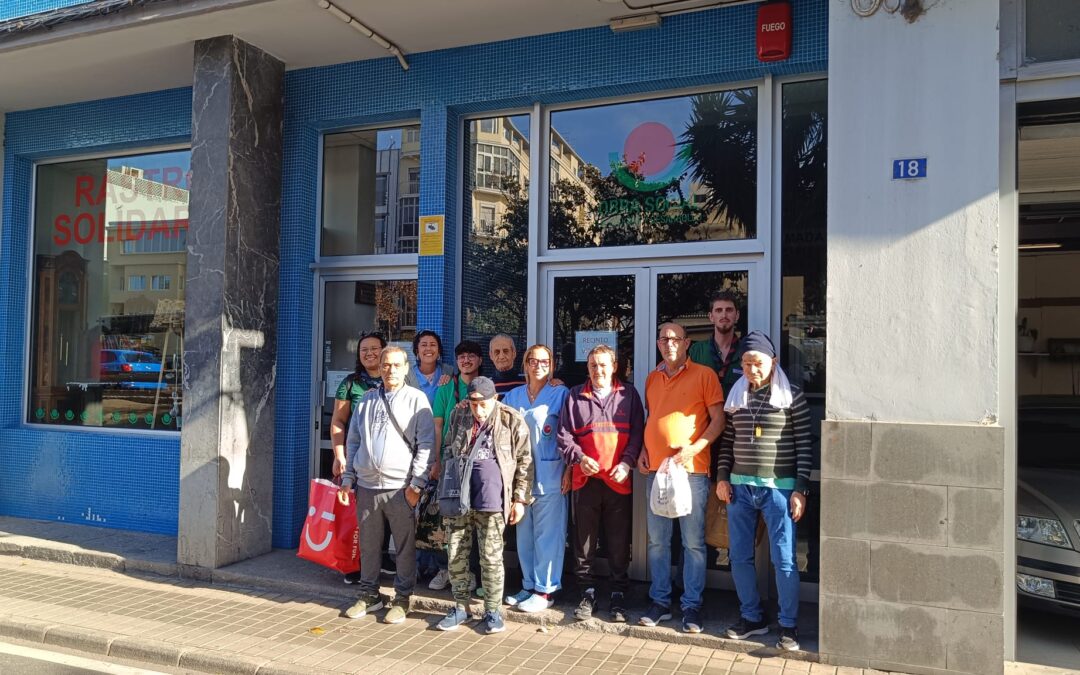 Entrega donación Grupo Scout Tacande